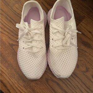 Adidas Deerupt Sneakers